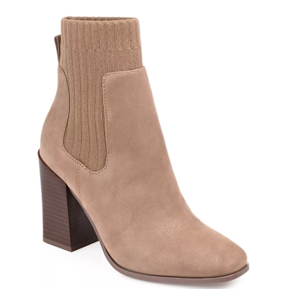 JOURNEE COLLECTION Adalia Knit Bootie 10 new